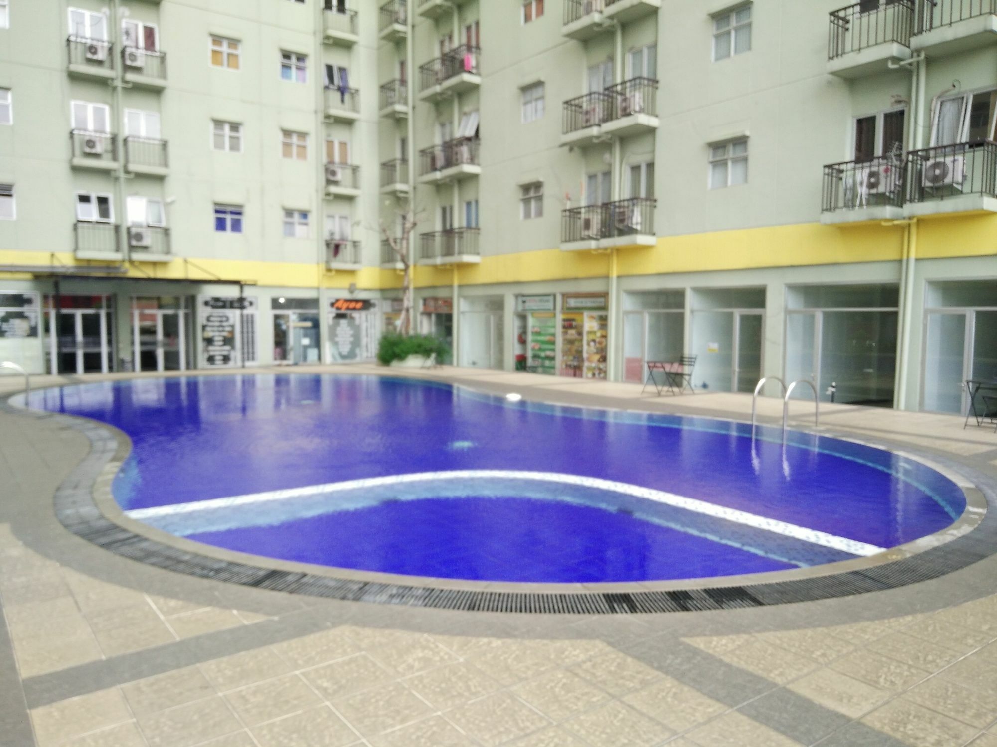 בנדונג The Suites Metro Apartment - Putri מראה חיצוני תמונה